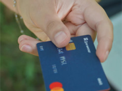 Клієнтка ПриватБанку втратила 85 тис. грн — що сталось