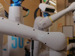 Alphabet представила роботов для выполнения повседневных задач