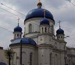 Шахраї створили у Житомирі фейкові акаунти настоятеля Михайлівського собору та збирають кошти