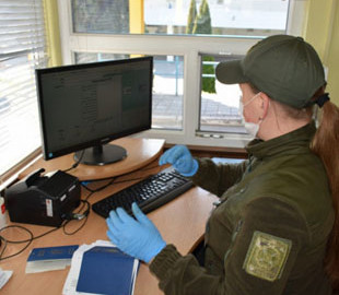 Украина значительно снизила стоимость электронных виз: что об этом известно