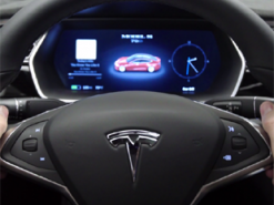 Владельцев Tesla ждут новые «пасхалки»