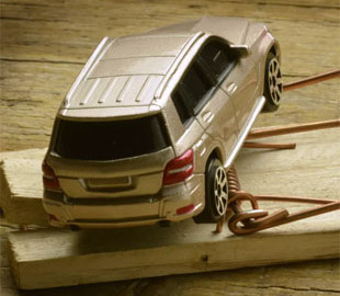 Шахраї в Очакові ошукали чоловіка на понад 320 тисяч гривень під час купівлі авто з Польщі