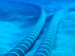 Подводный интернет-кабель объединит в сеть 3 млрд человек в 33 странах