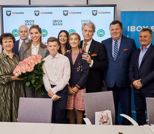 Віктор Ющенко виступив на відкритті інтерактивної аудиторії в КНУ Шевченка