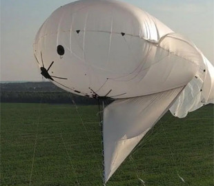 Україна розробила систему РЕБ на аеростаті, що виявляє операторів ворожих дронів