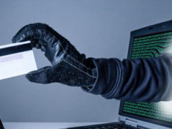 Нацбанк предупредил об аферах с платежными картами украинцев