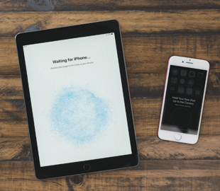 Apple придумала крутой способ передачи данных и денег между двумя iPhone