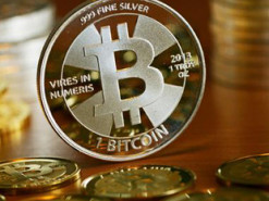 Энтони Помплиано призвал Трампа к конкуренции с Китаем за биткоин