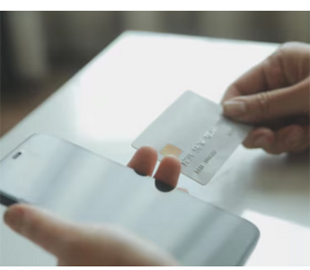 Після розмови з «банкіром» жінка втратила понад 60 тисяч гривень