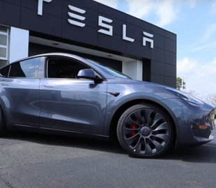 Tesla снижает цены на базовые комплектации Model 3 и Model Y