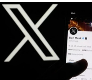 У США просять прибрати із застосунків соцмережу Маска через порнографію у Grok