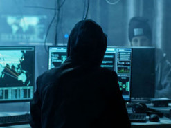 «Важкий стан Зеленського»: хакери поширили фейк на українських радіостанціях