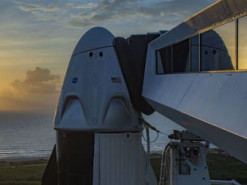 Историческому запуску Crew Dragon угрожает плохая погода