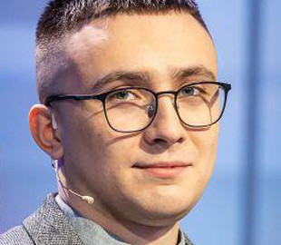 Twitter неожиданно удалил аккаунт Стерненко после того, как он стал активно писать о российской агрессии