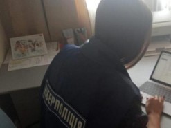 Киберполиция разоблачила мужчин, совершавших DDoS-атаки на украинские сайты