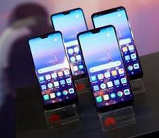 Полугодовые поставки смартфонов с "монобровью" превысили 86 млн единиц