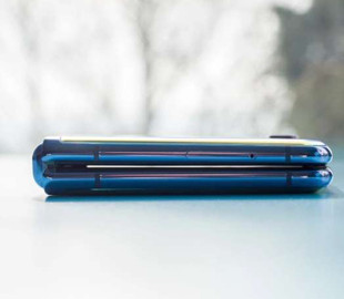 Гибкие экраны Samsung Galaxy Z Flip и Z Fold начали ломаться на морозе