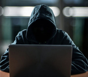 Шахраї навчилися зламувати Android та iOS смартфони за допомогою веб-застосунків