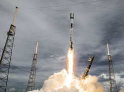 В США напрямую подключили мобильные телефоны к спутнику для интернета