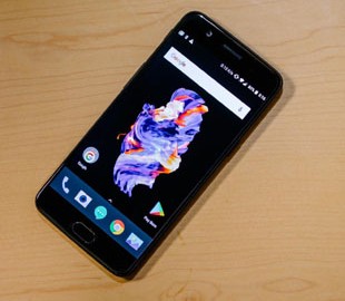 Для смартфонов OnePlus 5 и 5T вышла прошивка OxygenOS 5.1.4