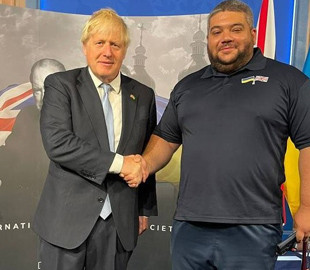 Лейтенант "Тур" із Запоріжжя почув слова підтримки від Бориса Джонсона