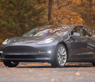 Проблема «фантомного торможения» на Tesla усугубилась