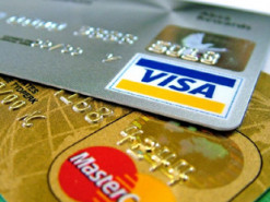 В РФ через интернет продают карты Visa и Mastercard с доставкой из-за границы