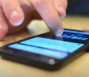 Як підключити смартфон до монітора, щоб дивитися фільми та фотографії