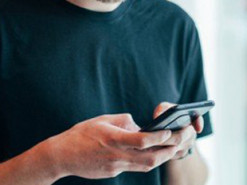 Эксперт рассказал о приемах прослушки смартфона