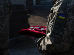 Хто не має права на виплату за загиблого бійця: відповідь Кабміна