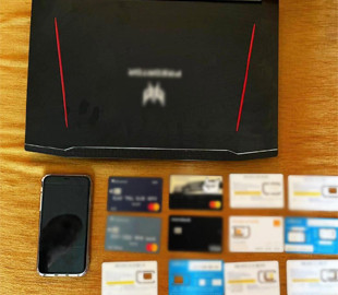 Привласнили понад 2 мільйони гривень за допомогою фішингу: кіберполіція викрила організовану злочинну групу