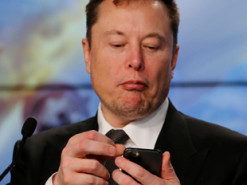 Илон Маск получил премию немецкой медиакомпании