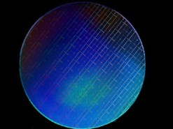 Intel разрабатывает спиновые кубиты, работающие при более высоких температурах
