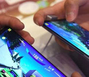 Samsung пообещала доработать функцию защиты смартфонов от перегрева