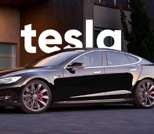 Сотрудники Tesla случайно выдали пользователю права администратора на форумах компании