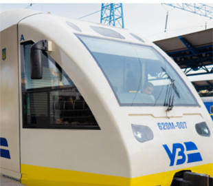 Укрзалізниця поновила продаж електронних квитків