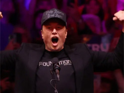 Після визнання розвалу USAID неконституційним Маск вирішив "відправити в дробарку" і судову систему США