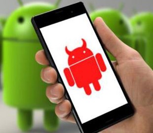 Новый вирус для Android способен записывать звонки и воровать фотографии