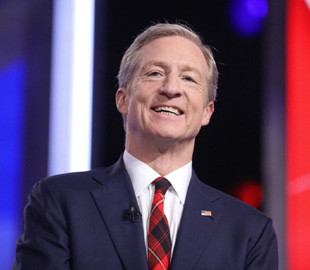 Миллиардер Том Стейер назвал майнинг биткоинов “катастрофой для окружающей среды”