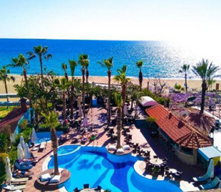 У яких готелях Туреччини забороняють приймати туристів з РФ: список