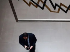По миру может прокатиться волна дефолтов: Bloomberg назвал страны из зоны риска