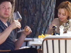 Илон Маск сходил на свидание с новой девушкой