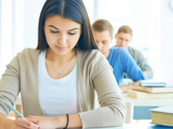 На первом в Украине языковом экзамене для чиновников произошел сбой