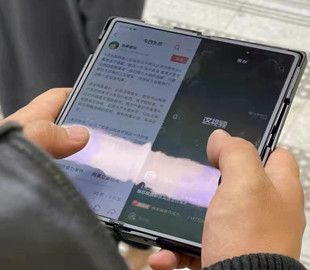 Первый складной смартфон Vivo показался на фото