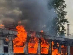 Хотів розважитися: у Харкові 15-річний блогер підпалив потяг і відправив відео у телеграм-канал