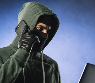 Женщина перечислила мошенникам 50 тысяч гривен за виртуальный автомобиль