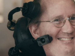 Google обучит свой искусственный интеллект распознаванию голоса людей с нарушениями речи