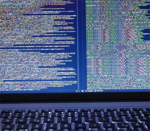 Розмістили дезінформацію про Авдіївку. Сайти LIGA.net та Апостроф, а також акаунт Української правди у Twitter зламали