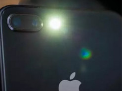 Женщина обнаружила у сына рак с помощью вспышки на iPhone