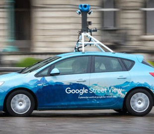 Google заплатить $12 500 аргентинцю, якого випадково зняли голим у дворі